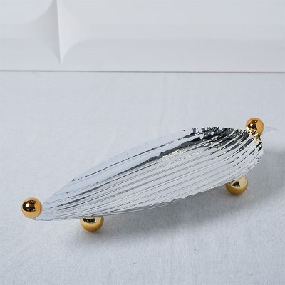 Khassa en Métal | Plateau de Service et Décoration Élégant